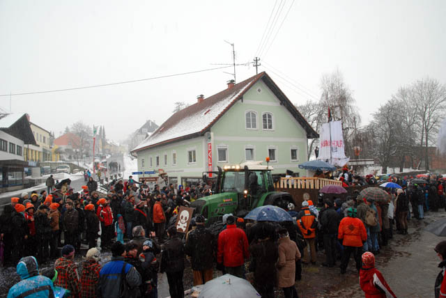 faschingszug2010174