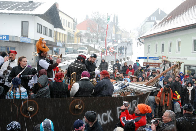 faschingszug2010177
