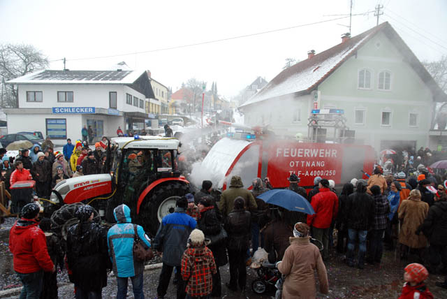 faschingszug2010209