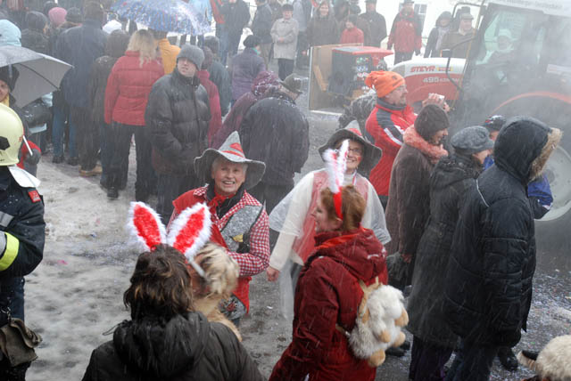faschingszug2010215